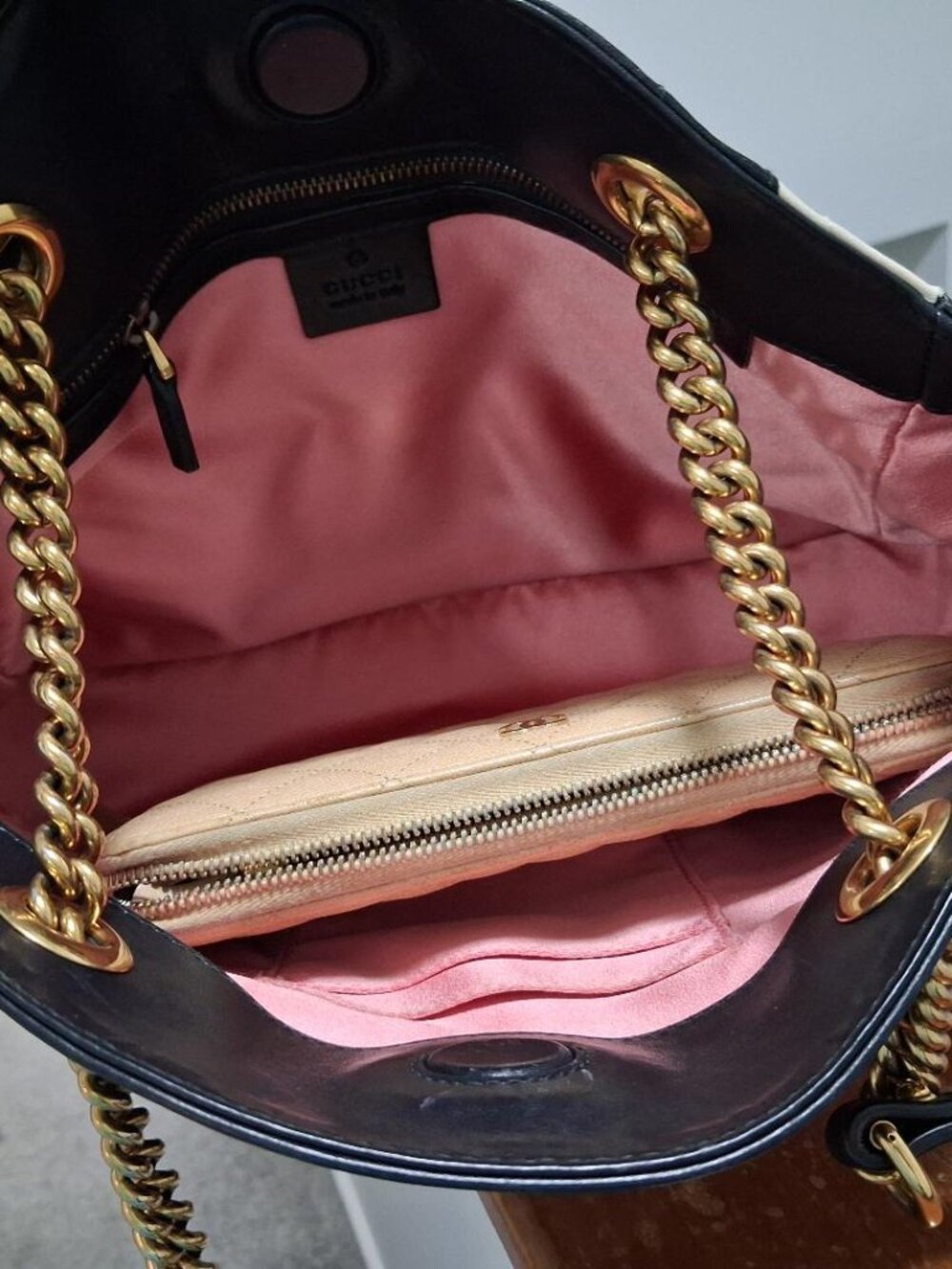 Auth GUCCI Marmont Matelasse GG Shoulder Bag - Picture 13 of 14